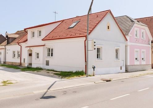 TOP-SANIERTES CHARMANTES HAUS IN St. MARGARETHEN!