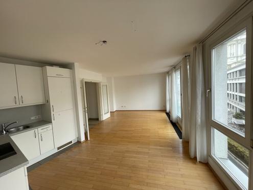 MODERNE 3-ZIMMER-WOHNUNG BEIM KARLSPLATZ - RUHELAGE!