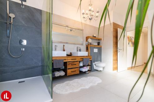 Exklusives Penthouse mit Dachterrasse & Whirlpool | Wohnen auf hchstem Niveau!