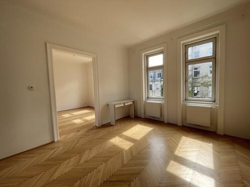 UNBEFRISTET: 2-Zimmer-Wohnung mit separater Küche ab FEBRUAR 2026!