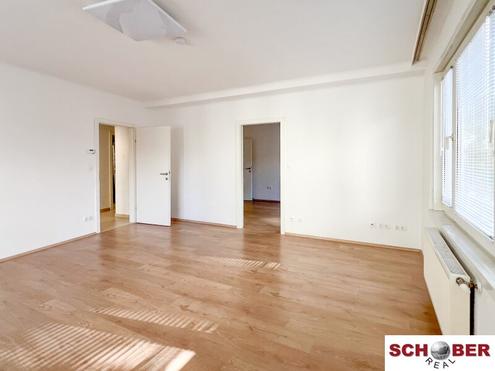 *U4-Friedensbrücke* 2 getrennt begehbare Zimmer