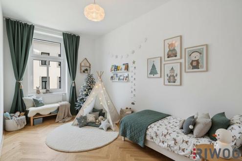 3-Zimmer Altbauwohnung mit Innenhofbalkon nahe dem Augarten | U4 Friedensbrücke