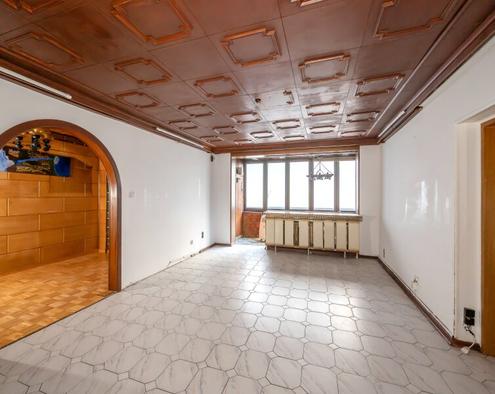 ++HG35++ sanierungsbedürftige 3-Zimmerwohnung mit Loggia