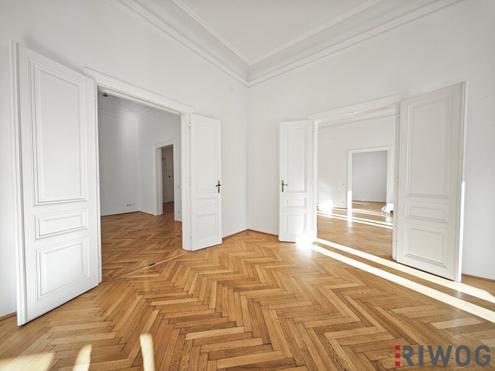 Topsanierte 4-Zimmer Stilaltbauwohnung | sehr hell | 154m² | ca. 4m Raumhöhe | Luftwärmepumpe
