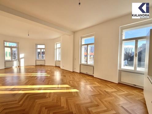 360 TOUR // GENERALSANIERTE STILWOHNUNG in DBLING