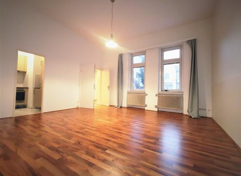 UNBEFRISTET: 2-Zimmer-Wohnung mit separater Küche - Bezug ab FEBRUAR 2026!