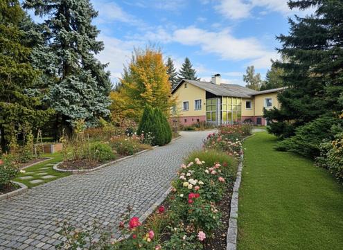 Ihr Rückzugsort im Grünen - Wohnen mit 4.000 m² Gartenidylle - Ein Haus mit Potenzial in Felling