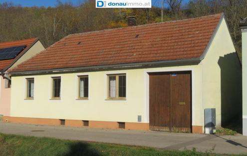 3743 Röschitz: Landhaus in Ortsrandlage