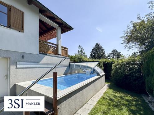 Zuhause am Schafberg: Bungalow mit Pool & zusätzlichem Grundstück