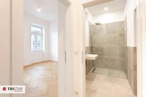 Altbaustil in neuem Glanz ++ TOP ERSTBEZUG NACH HOCHWERTIGER SANIERUNG ++ HELLE HOHE RÄUME!