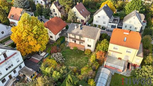 EIN- ODER ZWEIFAMILIENHAUS, gute Substanz, Modernisierungsbedarf