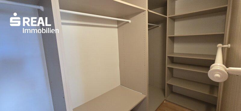 begehbarer Schrank Schlafzimmer