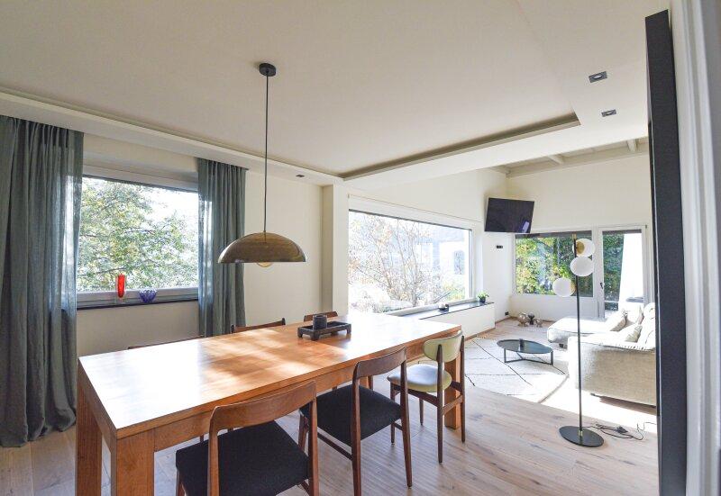 Foto 10 - Essbereich + Wohnbereich eingerichtet.jpg