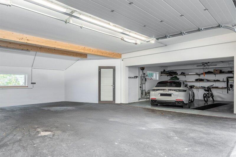 Foto 24 - Garage fr 4 Autos.jpg