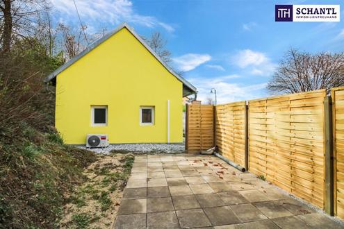 Kleines Haus. Erstbezug nach Sanierung! Bezugsbereit mit eigenem Brunnen und kleinem Grundstck. Minibetriebskosten!