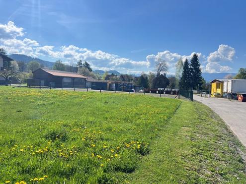 1.058 m sonniges Grundstck mit idealer Lage und viel Potenzial