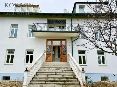 Jahrhundertwendevilla mit Seltenheitswert - im Bestand nutz- und renovierbar oder als attraktives 4-Parteien-Projekt übernehmbar