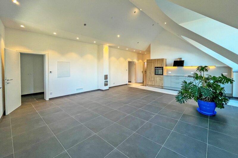 Wohnzimmer_AR_ Richtung Kche