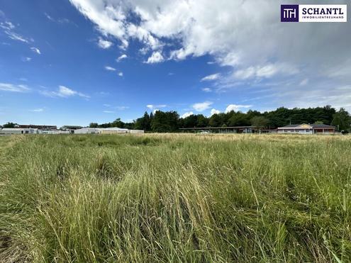 Erstklassiges Gewerbegrundstck mit ausgezeichneter Anbindung an die A2: Vielseitiges Grundstck mit enormem Potenzial und flexibler Widmung (GG 0,2 - 0,8) - Ihre Chance fr erfolgreiches Wachstum