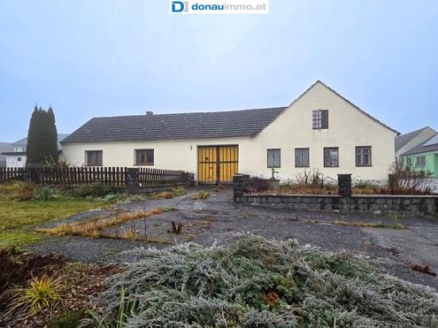 Bauernhaus mit uneinsichtigem Innenhof - Sanierungsobjekt mit Potenzial