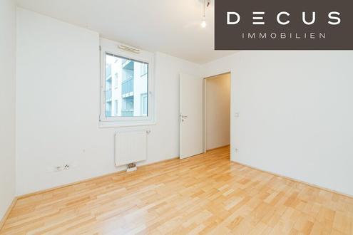 /GRO�E TERRASSE / N�HE UBAHN / 2-ZIMMER WOHNUNG