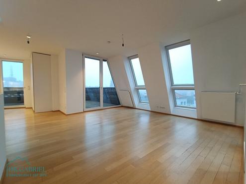 DACHMAISONETTE MIT TERRASSEN - NHE APOLLOGASSE - BEZUG 01.02.2026