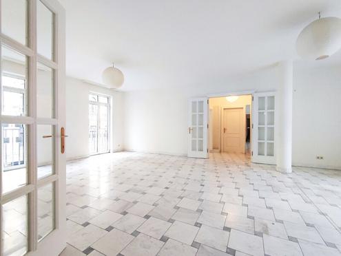 Weitl�ufiges Wohnen im Herzen des 7. Bezirks!