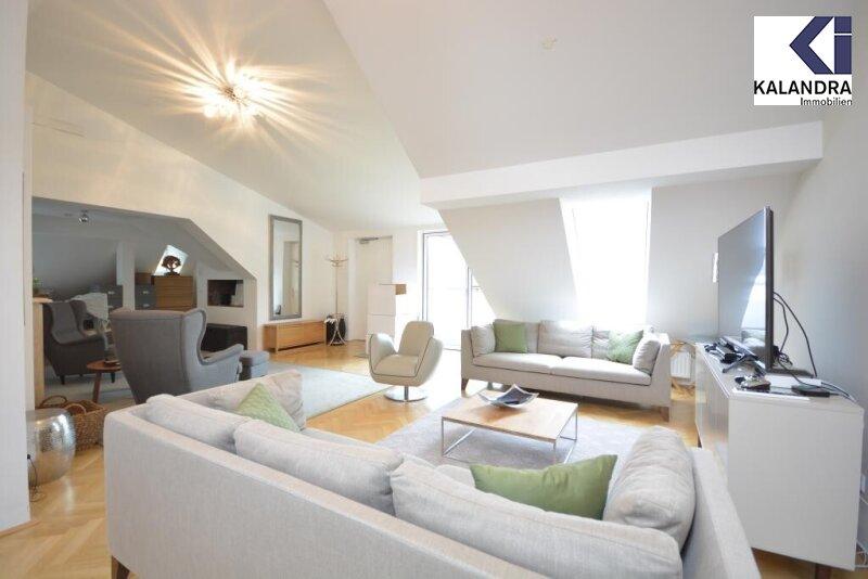 Wohnzimmer & Schlafzimmer DG