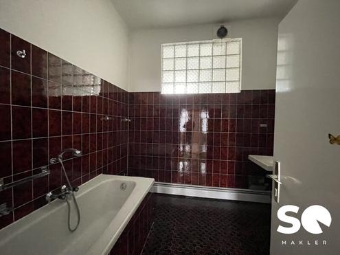 #SQ - PROVISIONSFREI! 1 ZIMMER ALTBAUWOHNUNG IN SIMMERINGER TOPLAGE (SANIERUNGSBED�RFTIG)