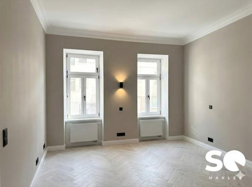 #SQ - URBANER CHARME TRIFFT MODERNES WOHNGEF�HL - SANIERTER ALTBAU-ERSTBEZUG IN RUHIGER LAGE
