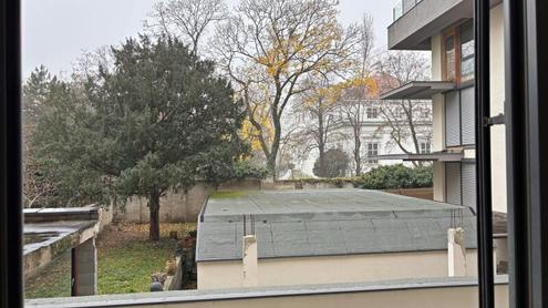 2-Zimmer-Wohnung mit Balkon - mit Blick auf Palais Sch�nburg