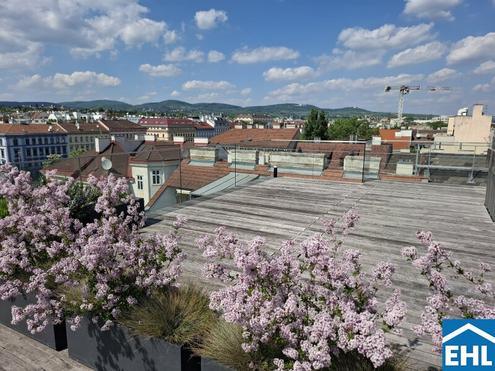 Einzigartige Dachgeschoss-Maisonette mit Weitblick - Wohnen �ber den D�chern Wiens