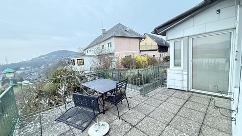 LEHEN-Donaublick bei Stift Melk gegen�ber: zwei H�user in Hanglage mit Weitblick und viel Potential!