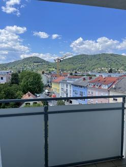 61 m� Wohnung mit 6 m2 Loggia - Panoramablick