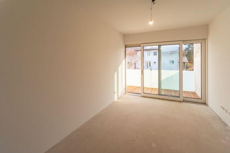 Zimmer 2_Ausgang Balkon