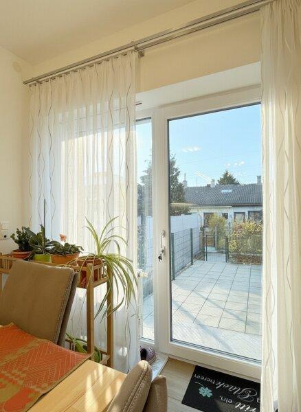 Essbereich mit Terrassenzugang