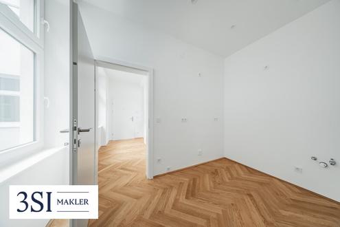 Klausgasse 46: Vollsanierte 1,5-Zimmer-Altbauwohnung in ruhiger Seitengasse des 16. Bezirks