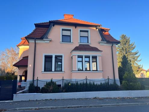 Ihr Zuhause mit Seele: Klassischer Altbau trifft modernes Wohlf�hlambiente