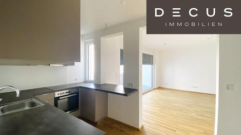 / ZWEI ZIMMER / INNENHOFSEITIG AUSGERICHTET /  MODERNE ANLAGE / VERF�GBAR AB SOFORT / U-BAHN N�HE