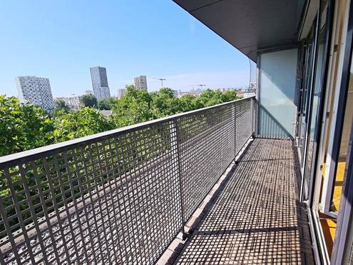 INNSTRASSE, FERNBLICK, 103 m2 Dachgescho�-Maisonette mit Loggia, 2 Zimmer, Galerie, Komplettk�che, Wannenbad, Parketten