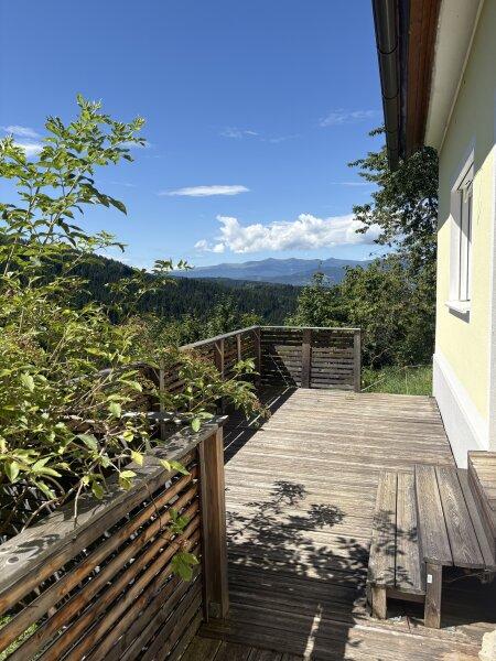 Terrassenausblick vom Zirbitzkogel bis zum Gr��ing