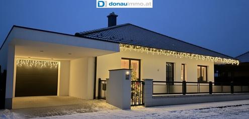 Massivbungalow mit Keller, Gästehaus, Pool, Garage, Carports | Ihr Rückzugsort nahe Weinberge