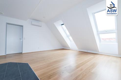 Nähe DONAUINSEL & HANDELSKAI -Klimatisierte Dachgeschoßwohnung mit Terrasse