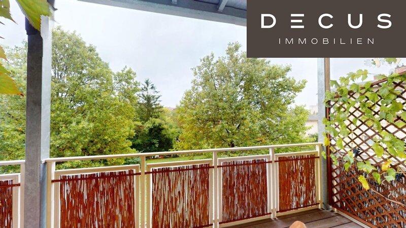 gartenseitiger Balkon