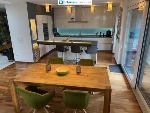 Stilvolles, luxuri�ses Domizil mit Pool in Kalsdorf