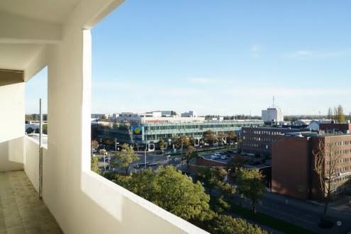 Sch�ne 3 Zimmerwohnung mit Loggia und Fernblick bei der U1Kagran