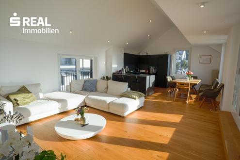 Raum für Leben & Leichtigkeit - großzügige 5 Zimmer-Maisonette mit Sonnenterrassen und unverbaubarem Grünblick