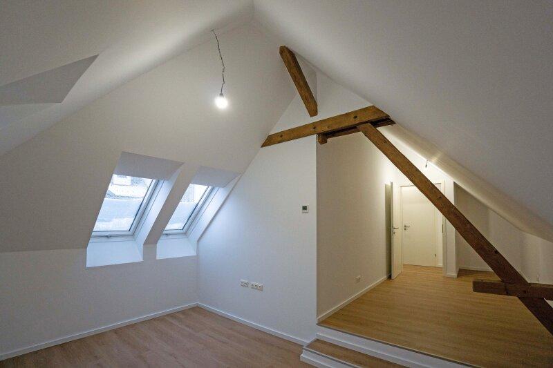 Schlafzimmer im Dachgescho�