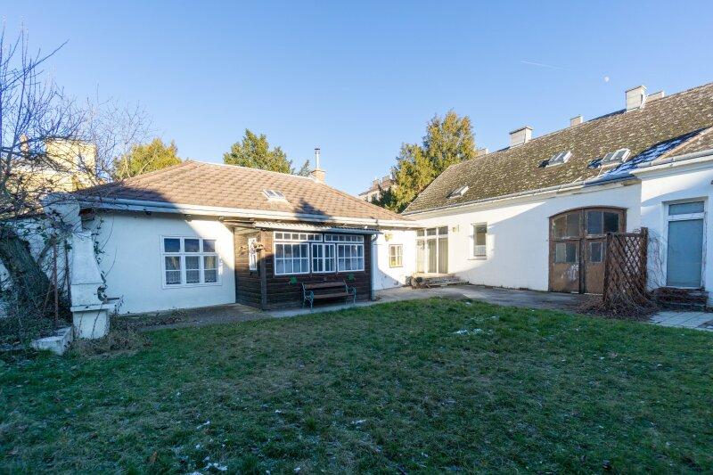 rechter Stra�entrakt und rechter Hoftrakt