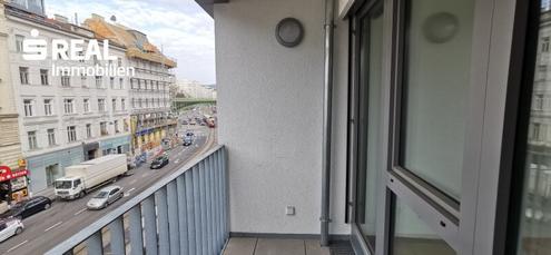 KLEINE 2-ZIMMER LOGGIAWOHNUNG